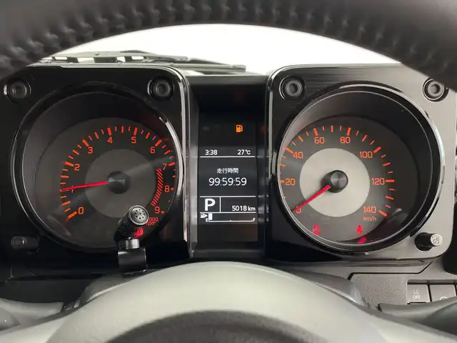 スズキ ジムニー XC 鹿児島県 2024(令6)年 0.5万km シフォンアイボリーメタリックブラック2トーンルーフ ワンオーナー　/スズキセーフティサポート/社外ナビ　/（フルセグ/Ｂｌｕｅｔｏｏｔｈ/CD/DVD)　/バックカメラ　/クルーズコントロール　/オートライト　/ヘッドライトウォッシャー　/シートヒーター　/ダウンヒルアシストコントロール/コーナーセンサー/LEDヘッドライト　/プッシュスタートボタン/スマートキー