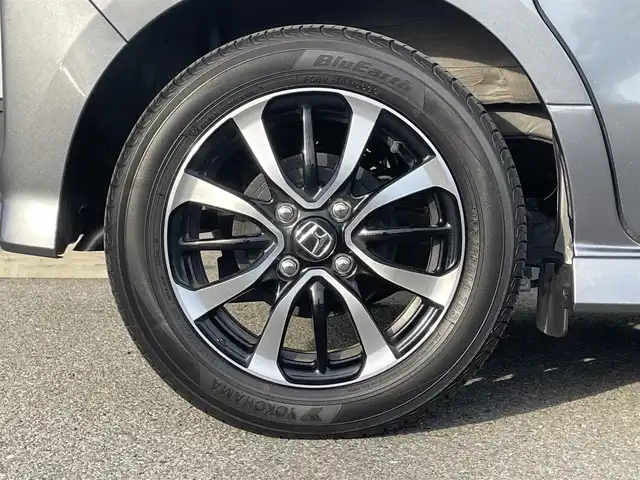 ホンダ Ｎ ＢＯＸ カスタム G L ホンダセンシング 和歌山県 2020(令2)年 1.3万km シャイニンググレーM 純正7インチナビ/バックカメラ/フルセグＴＶ/BT/CD/DVD/衝突軽減ブレーキ/レーンキープアシスト/レーダークルコン/オートライト/後方コーナーセンサー/前後ドラレコ/ビルトインETC/片側パワスラ/シートヒーター/ステリモ/LEDヘッドライト/フォグランプ/後席サンシェード/純正フロアマット/純正14インチアルミ/プッシュスタート