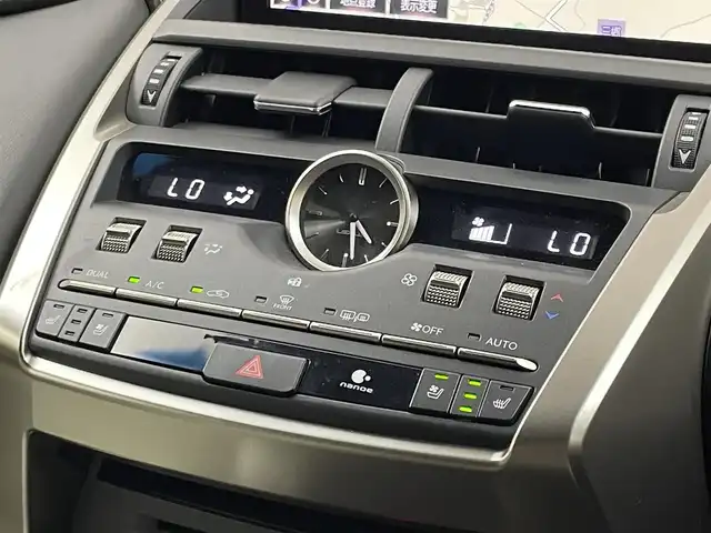 レクサス ＮＸ 300 Fスポーツ 埼玉県 2018(平30)年 3.3万km オレンジ メーカーナビ　パノラマルーフ　白革シート　バックカメラ　ＬＥＤライト　レーダークルーズ　シートヒーター　ベンチレーション　ステアリングヒーター　コーナーセンサー　電動リアゲート　ＥＴＣ２．０　ドラレコ