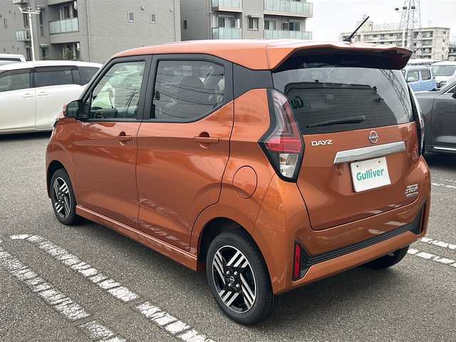 日産 デイズ HWS X プロパイロットED 石川県 2024(令6)年 1.6万km プレミアムサンシャインオレンジ 社外ナビ/全方位カメラ/フルセグＴＶ/ＥＴＣ/オートクルーズコントロール/前席シートヒーター/純正アルミホイール/前後コーナーセンサー/LEDヘッドライト/オートライト/４WD