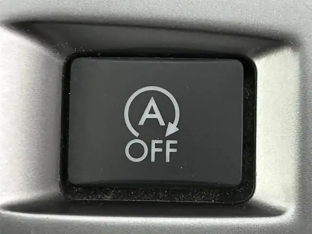 スバル レヴォーグ 1．6GT－S アイサイト 道央・札幌 2015(平27)年 8.3万km スティールブルーグレーM ・４WD/・社外メモリナビ(AVIC-RZ09)/・CD/DVD/SD/USB/BT/フルセグ/・バックカメラ/・ETC/・社外ドライブレコーダー（KZR-S100W）/・アイサイト/・SI-DRIVE/・レーンキープアシスト/・アダプティブクルーズコントロール/・横滑り防止装置/・ブラインドスポットモニター/・アイドリングストップ/・ステアリングスイッチ/・LEDヘッドライト/・フロントフォグライト/・オートライト/・電動格納ウインカーミラー/・D+N席パワーシート/・純正18インチAW/・積込社外AW夏タイヤ18インチ/・トノカバー/・社外フロアマット/・プッシュスタート/・スマートキー/・取扱説明書