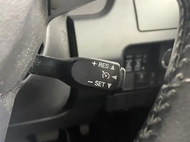 トヨタ タンク カスタムG－T 大分県 2017(平29)年 7.2万km マゼンタベリーマイカM 純正SDナビ（NSCD-W66）/　BT/CD/フルセグ/クルーズコントロール/アイドリングストップ/バックカメラ/オートライト/コーナーセンサー/ビルトインETC/フロアマット/プッシュスタート