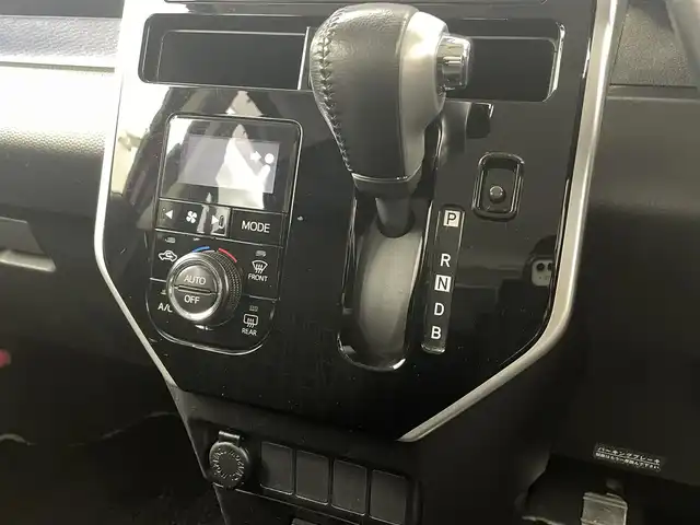 トヨタ タンク カスタムG－T 大分県 2017(平29)年 7.2万km マゼンタベリーマイカM 純正SDナビ（NSCD-W66）/　BT/CD/フルセグ/クルーズコントロール/アイドリングストップ/バックカメラ/オートライト/コーナーセンサー/ビルトインETC/フロアマット/プッシュスタート