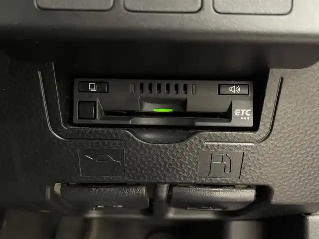 トヨタ タンク カスタムG－T 大分県 2017(平29)年 7.2万km マゼンタベリーマイカM 純正SDナビ（NSCD-W66）/　BT/CD/フルセグ/クルーズコントロール/アイドリングストップ/バックカメラ/オートライト/コーナーセンサー/ビルトインETC/フロアマット/プッシュスタート