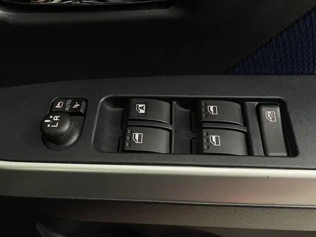 トヨタ タンク カスタムG－T 大分県 2017(平29)年 7.2万km マゼンタベリーマイカM 純正SDナビ（NSCD-W66）/　BT/CD/フルセグ/クルーズコントロール/アイドリングストップ/バックカメラ/オートライト/コーナーセンサー/ビルトインETC/フロアマット/プッシュスタート