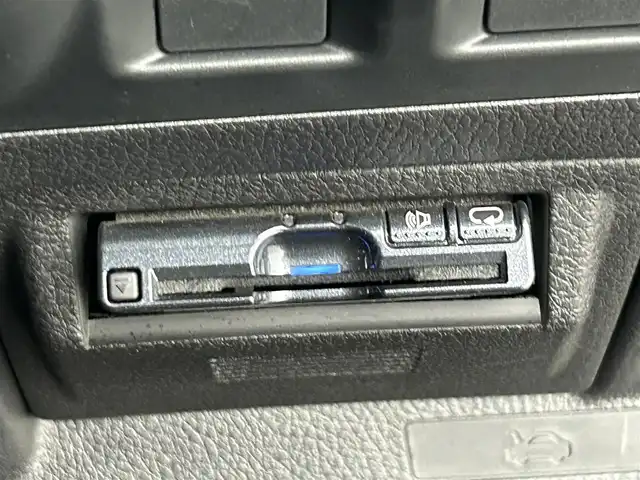 スバル レヴォーグ 2．0GT アイサイト 道央・札幌 2015(平27)年 6万km ダークグレーメタリック ・４WD/・社外ナビ/　CD/DVD/SD/BT/フルセグ/・バックカメラ/・ETC/・前後ドライブレコーダー/・アイサイト/・レーダークルーズコントロール/・レーンキープアシスト/・SI-DRIVE/・ヒルディセントコントロール/・前席パワーシート/・LEDヘッドライト/・フォグライト/・オートライト/・プッシュスタート/・スマートキー/・純正フロアマット/・ドアバイザー