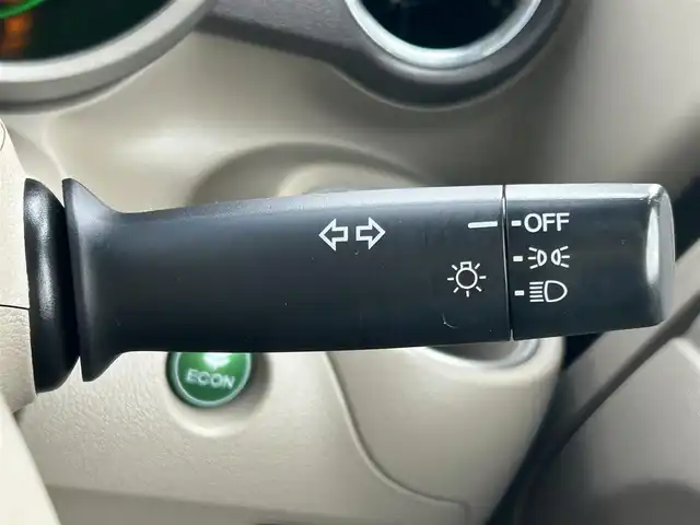 ホンダ Ｎ ＢＯＸ G ターボパッケージ 和歌山県 2013(平25)年 5.2万km ヒダマリアイボリーパール 純正ナビ/バックカメラ/両側パワースライドドア/横滑り防止装置/クルーズコントロール/パドルシフト/純正アルミホイール/電動格納ミラー/ECON/シガーソケット/ヘッドライトレベライザー/ハロゲンヘッドライト