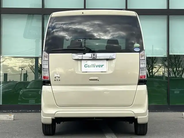 ホンダ Ｎ ＢＯＸ G ターボパッケージ 和歌山県 2013(平25)年 5.2万km ヒダマリアイボリーパール 純正ナビ/バックカメラ/両側パワースライドドア/横滑り防止装置/クルーズコントロール/パドルシフト/純正アルミホイール/電動格納ミラー/ECON/シガーソケット/ヘッドライトレベライザー/ハロゲンヘッドライト