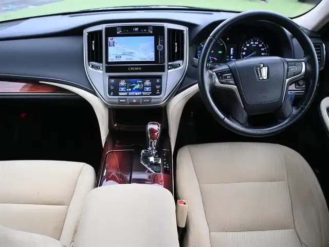 トヨタ クラウン ハイブリッド ロイヤル 千葉県 2013(平25)年 7.4万km ブラック 純正SDナビ/地デジTV/【DVD/CD再生機能　Bluetooth接続】/バックカメラ/前席シートヒーター/革巻きステアリング/ETC/HIDヘッドライト/フォグライト/ウインカーミラー/純正16インチアルミホイル/サイド/カーテンエアバッグ/スマートキー