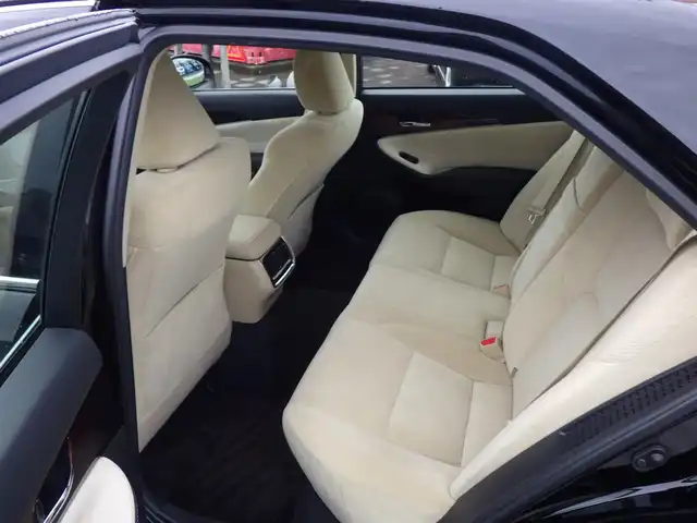 トヨタ クラウン ハイブリッド ロイヤル 千葉県 2013(平25)年 7.4万km ブラック 純正SDナビ/地デジTV/【DVD/CD再生機能　Bluetooth接続】/バックカメラ/前席シートヒーター/革巻きステアリング/ETC/HIDヘッドライト/フォグライト/ウインカーミラー/純正16インチアルミホイル/サイド/カーテンエアバッグ/スマートキー