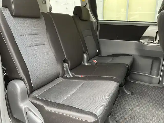 トヨタ ヴォクシー Zs 煌 08年式 平成年式 ホワイトパールクリスタルシャイン Id 中古車検索のガリバー