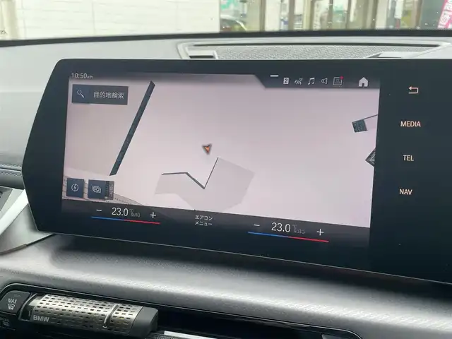 ＢＭＷ ＢＭＷ Ｘ１ 長崎県 2023(令5)年 1.3万km 青 ワンオーナー/車体色ポルティマオブルー(C31)/BMW　iDrive(BT/AM/FM/Spotify/AppleCarPlay/AndroidAuto/NAVI)/ルームミラー内蔵ETC/D+N席パワーシート/D+N席シートヒーター/エアシート/ヘッドアップディスプレイ/革巻きステアリング/ステアリングヒーター/ステアリングスイッチ/追従有りクルーズコントロール/ターボチャージャー搭載車/Assisted Drive Mode/ABS/ダイナミックスタビリティコントロール/アダプティブヘッドライト/レーンチェンジアシスト/アラームシステム/オートライトコントロール/ハイビームアシスト/ヒルディセントコントロール/アダプティブブレーキアシスタント/強化走行ダイナミクス/パークアシスト/制限速度アシスト/スペアキー(スマートキー1本)/カードキー/純正フロアマット/純正19インチアルミホイール/車両/ETC取扱説明書/保証書