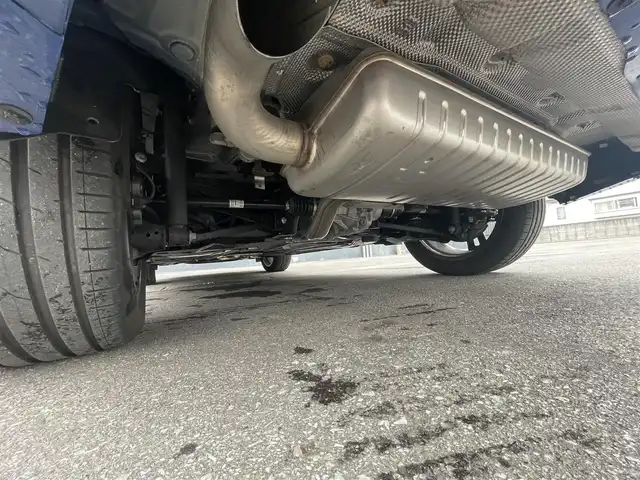 ＢＭＷ ＢＭＷ Ｘ１ xDrive 20i Mスポーツ 青森県 2023(令5)年 1.3万km 青 /ワンオーナー/4WD/車体色ポルティマオブルー(C31)/純正ディスプレイオーディオナビ　(BT/AM/FM/Spotify/AppleCarPlay/　/AndroidAuto)/ルームミラー一体型ETC/前席パワーシート/前席シートヒーター/ヘッドアップディスプレイ/革巻きステアリング/オーディオ/ステアスイッチ/パドルシフト/アダプティブクルーズコントロール/ターボチャージャー搭載車/Assisted Drive Mode/ABS/ダイナミックスタビリティコントロール/アダプティブヘッドライト/レーンチェンジアシスト/アラームシステム/オートライトコントロール/ハイビームアシスト/ヒルディセントコントロール/アダプティブブレーキアシスタント/強化走行ダイナミクス/パークアシスト/制限速度アシスト/スペアキー(スマートキー1本)/カードキー/純正フロアマット/純正19インチアルミホイール/車両/ETC取扱説明書/保証書