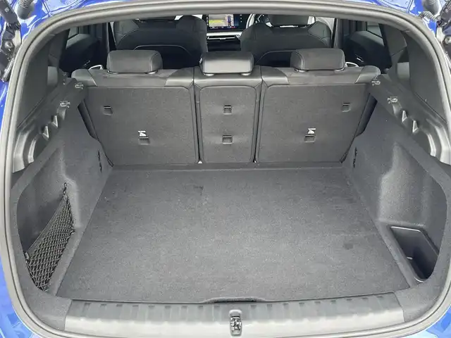 ＢＭＷ ＢＭＷ Ｘ１ xDrive 20i Mスポーツ 青森県 2023(令5)年 1.3万km 青 /ワンオーナー/4WD/車体色ポルティマオブルー(C31)/純正ディスプレイオーディオナビ　(BT/AM/FM/Spotify/AppleCarPlay/　/AndroidAuto)/ルームミラー一体型ETC/前席パワーシート/前席シートヒーター/ヘッドアップディスプレイ/革巻きステアリング/オーディオ/ステアスイッチ/パドルシフト/アダプティブクルーズコントロール/ターボチャージャー搭載車/Assisted Drive Mode/ABS/ダイナミックスタビリティコントロール/アダプティブヘッドライト/レーンチェンジアシスト/アラームシステム/オートライトコントロール/ハイビームアシスト/ヒルディセントコントロール/アダプティブブレーキアシスタント/強化走行ダイナミクス/パークアシスト/制限速度アシスト/スペアキー(スマートキー1本)/カードキー/純正フロアマット/純正19インチアルミホイール/車両/ETC取扱説明書/保証書