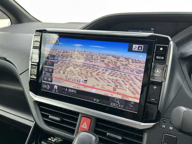 トヨタ ヴォクシー V 長野県 2018(平30)年 7.5万km ホワイトパールクリスタルシャイン 純正フルセグナビ/1オーナー/クルコン/純正後席モニター/純正ビルトインETC/HDMI/Bカメラ/16インチ純正AW/フルフラットシート/チップアップシート/パワスラ