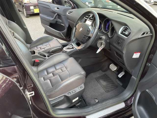 ＤＳオートモビル ＤＳ４ フォーブール アディクト 神奈川県 2014(平26)年 7.1万km パープル 純正HDDナビ/バックカメラ/レザーシート	/ETC	/純正HIDヘッドライト	/オートライト	/キーレスエントリーキー		/純正17インチAW/取扱説明書/新車時保証書