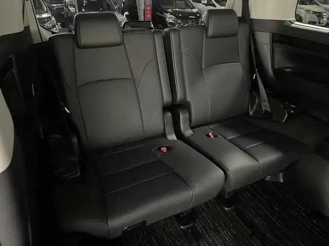 トヨタ アルファード S Cパッケージ 大阪府 2020(令2)年 2.8万km ホワイトパールクリスタルシャイン サンルーフ　黒革シート　純正ナビＴＶ　後席モニター　　三眼ＬＥＤ　デジタルインナーミラー　パワーシート／ヒーター／エアコン　電動リアゲート　衝突軽減　レーダーＣ　ＢＳＭ　クリアランスソナー