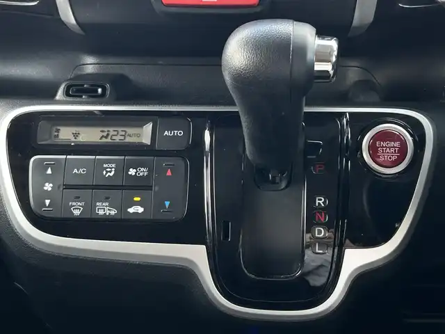 ホンダ Ｎ ＢＯＸ カスタム SSパッケージ 群馬県 2016(平28)年 7.4万km クリスタルブラックパール ワンオーナー/社外メモリーナビ（MDV-D403）/　CD/DVD/SD/BTオーディオ/ワンセグTV/バックカメラ/ビルトインETC/シートヒーター（運転席、助手席）/左側パワースライドドア/ステアリングスイッチ/プッシュスタート/アームレスト/リヤロールサンシェード/ECONモード/ウインカーミラー/キセノンヘッドライト/チップアップシート/純正14インチアルミホイール/保証書/取扱説明書/スマートキー