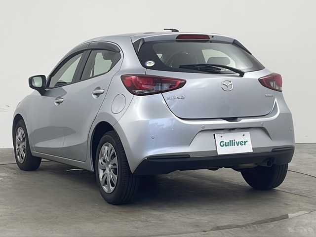 マツダ マツダ２ 15S 兵庫県 2020(令2)年 6.7万km ソニックシルバーM ・純正ナビ/BT/USB/AppleCarPlay/Android Auto)/・バックカメラ/・ビルトインETC/・i-ACTIVSENSE/・スマートシティブレーキサポート/・車線逸脱警報システム/・ブラインドスポットモニター/・パーキングセンサー/・LEDライト/・オートライト/・オートワイパー/・スマートキー/・スペアキー