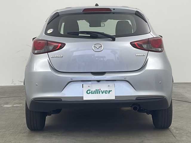 マツダ マツダ２ 15S 兵庫県 2020(令2)年 6.7万km ソニックシルバーM ・純正ナビ/BT/USB/AppleCarPlay/Android Auto)/・バックカメラ/・ビルトインETC/・i-ACTIVSENSE/・スマートシティブレーキサポート/・車線逸脱警報システム/・ブラインドスポットモニター/・パーキングセンサー/・LEDライト/・オートライト/・オートワイパー/・スマートキー/・スペアキー