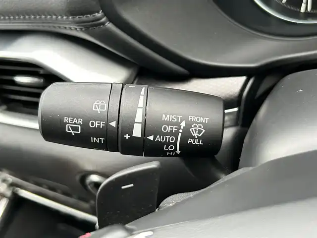 マツダ ＣＸ－５ XD ブラックトーンエディション 岡山県 2022(令4)年 4.5万km ソウルレッドクリスタルM 純正10.25インチセンターディスプレイ/Bluetooth、AM、FM/Apple Carplay、Android　Auto/全方位カメラ/運転席メモリーシート/パワーシート/ワイヤレス充電/前席シートヒーター/ステアリングヒーター/ハンズフリー機能付きパワーバックドア/アドバンスドスマートシティブレーキアシスト/スマートシティブブレーキサポート/AT誤発進抑制制御/レーダークルーズコントロール/車線逸脱警報システム/ブラインドスポットモニタリング/ドライバーアテンションアラート/リアパーキングセンサー/アダブティブLEDヘッドライト/レーンキープアシストシステム/交通標識認識システム