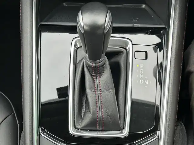 マツダ ＣＸ－５ XD ブラックトーンエディション 岡山県 2022(令4)年 4.5万km ソウルレッドクリスタルM 純正10.25インチセンターディスプレイ/Bluetooth、AM、FM/Apple Carplay、Android　Auto/全方位カメラ/運転席メモリーシート/パワーシート/ワイヤレス充電/前席シートヒーター/ステアリングヒーター/ハンズフリー機能付きパワーバックドア/アドバンスドスマートシティブレーキアシスト/スマートシティブブレーキサポート/AT誤発進抑制制御/レーダークルーズコントロール/車線逸脱警報システム/ブラインドスポットモニタリング/ドライバーアテンションアラート/リアパーキングセンサー/アダブティブLEDヘッドライト/レーンキープアシストシステム/交通標識認識システム