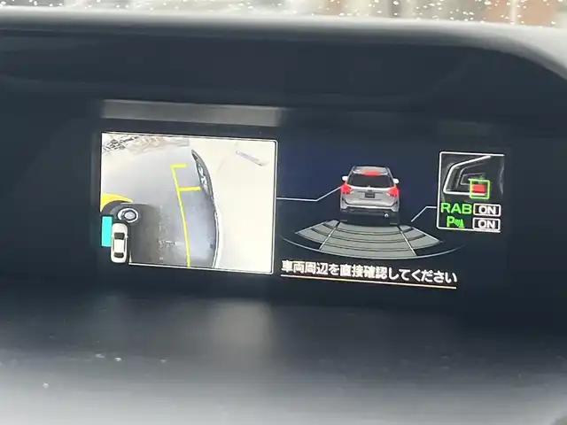 スバル フォレスター ハイブリッド アドバンス 秋田県 2019(平31)年 6.4万km クリスタルホワイトP ４WD/衝突軽減システム/LEDヘッドライト/本革レザーシート/純正メモリナビ/フルセグ/バック/フロント/サイドカメラ/純正アルミ/スマートキー/アイドリングストップ/プッシュスタート/クルーズコントロール追従走行有/コーナーセンサー/レーンキープアシスト/ステアリングスイッチ/ステアリングヒーター/パドルシフト/ドライブレコーダー/全席シートヒーター/前席パワーシート/メモリー付パワーシート/ETC/デジタルインナーミラー/電動リアゲート/電動パーキングブレーキ/ブラインドスポットモニター/インテリジェントAFS/純正フロアマット/純正ドアバイザー/オートライト/オートエアコン/パワーステアリング/パワーウィンドウ/ヘッドライトレベライザー/キーレスエントリー/横滑り防止/盗難防止装置/寒冷地仕様/電動格納ウィンカーミラー/保証書/取扱説明書/記録簿