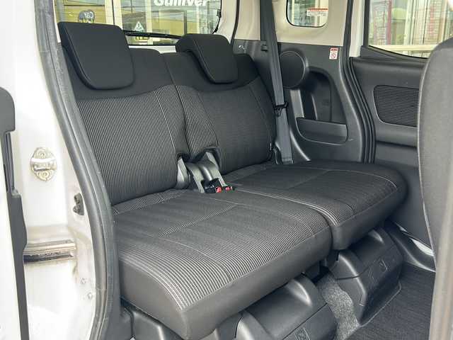 日産 デイズ ルークス ハイウェイスター Xターボ 静岡県 2019(平31)年 6.8万km ホワイトパール 純正ナビ/・CD/・DVD/・Bluetooth/・フルセグTV/・FM/AM/主要装備/・左側パワースライドドア/・エマージェンシーブレーキ/・アラウンドビューモニター/・ドライブレコーダー/・ハイビームアシスト/・アイドリングストップ/・横滑り防止装置/・オートエアコン/・レーンキープアシスト/・リヤシーリングファン