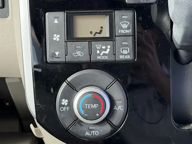 ダイハツ タント X ホワイトアクセント SAⅢ 兵庫県 2017(平29)年 7.1万km ホワイト/ライトローズマイカメタリックⅡ 2トーン 純正8インチナビ(NSZN-X67D)/(CD/DVD/BT/SD/USB/HDMI)/フルセグTV/バックカメラ/ETC/両側パワースライドドア/衝突軽減ブレーキ/後方コーナーセンサー/運転席シートヒーター/LEDヘッドライト/オートライト/オートハイビーム/ステアリングリモコン/電動格納ミラー/オートリトラミラー/スマートキー/純正ドアバイザー/純正フロアマット