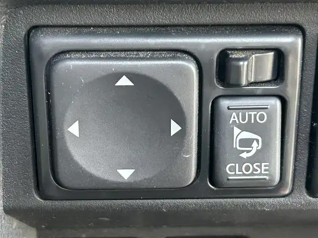 日産 ジューク 15RX タイプV 福岡県 2013(平25)年 15.4万km ラディアントレッド