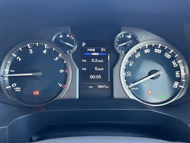 トヨタ ランドクルーザー プラド TX Lパッケージ 埼玉県 2023(令5)年 1万km ホワイトパールクリスタルシャイン 登録時9847km/4WD/サンルーフ/モデリスタエアロ/モデリスタウィングデッキ/純正9ナビ（AM/FM/フルセグTV/BT）/B/F/S/全方位カメラ/ビルトインETC2.0/アルパインデジタルインナーミラー/トヨタセーフティセンス/・踏み間違い防止アシスト/・ブレーキアシスト/・衝突軽減装置/・ヒルスタート（坂道発進）アシスト/・前方衝突防止支援システム/・ABS（アンチロックブレーキシステム）/・TCS（トラクションコントロールシステム）/・VDC（ビークルダイナミクスコントロール）/・ASCD（オートスピードコントロール装置）/・標識検知機能/・コーナーセンサー前後/運転席・助手席シートエアコン/本革シート/パワーシート（D＋N）/純正LEDヘッドライト/純正フロアマット/ルーフレール/電動格納ミラー/ステアリングスイッチ/オートライト/フロントフォグ/フルオートエアコン/プッシュスタート/スマートキー/スペアキー1本/保証書/車両/ナビ取扱説明書/セキュリティー有り/純正ルームミラー車載