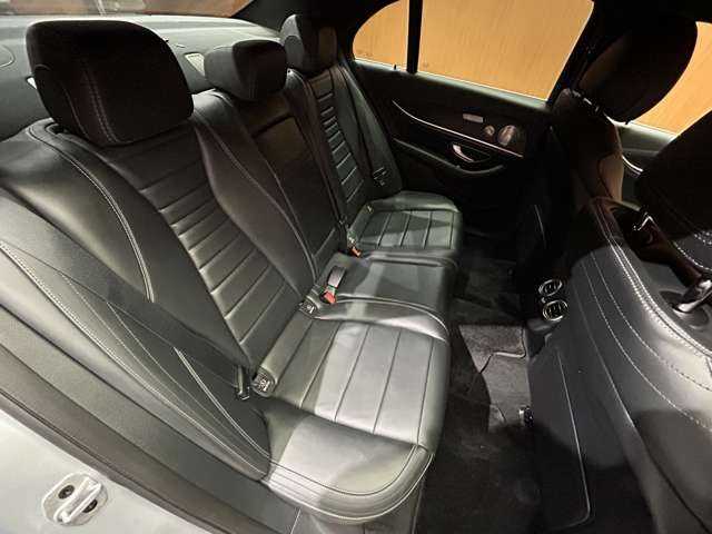 メルセデス・ベンツ Ｅ２２０ｄ スポーツ 千葉県 2021(令3)年 2.1万km ハイテックシルバー AMGインテリアパッケージ　/エクスクルーシブパッケージ　/Burmesterサウンド　/ACC　/黒革シート　/ナビ　/TV/360°CarPlay　/Bluetooth接続　/HUD　/シートヒーター　/電動トランク　/アクティブパーキング　/ハイビームアシストプラス　/ETC