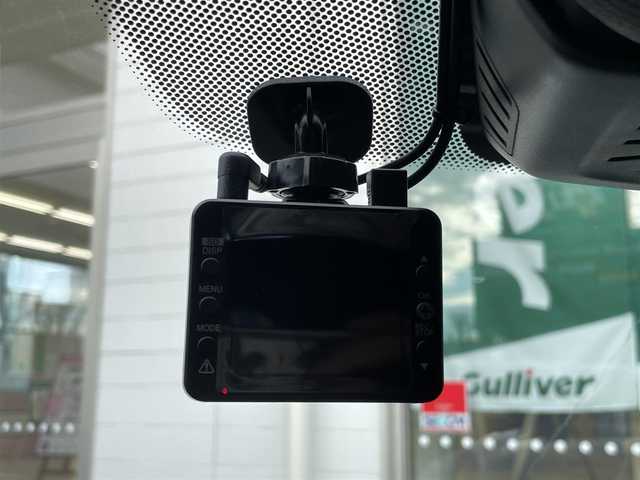 ＢＭＷ ５２３ｄ ツーリング Mスポーツ 新潟県 2018(平30)年 7.3万km 白 メモリナビ/フルセグテレビ/バックカメラ/アラウンドビューモニター/Bluetooth/ウィンカーミラー/オットマン/クルーズコントロール/プッシュスタート/ブラインドスポットモニター/コーナーセンサー/ブレーキホールド/電動パーキングブレーキ/全席シートヒーター/シートメモリー/運転助手席パワーシート/ETC/前後ドライブレコーダー/パワーバックドア/スペアキー1個