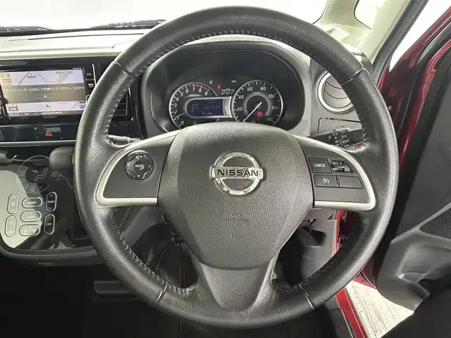 日産 デイズ ルークス ハイウェイスター Gターボ 佐賀県 2020(令2)年 6.8万km スパークリングレッド/ブラック 純正7インチナビ/Bluetooth/CD/DVD/フルセグTV/衝突被害軽減装置/両側パワースライドドア/全周囲カメラ/ETC/前方ドライブレコーダー/クルーズコントロール/クリアランスソナー/踏み間違い防止アシスト/車線逸脱警報/LEDヘッドライト/オートライト/オートマチックハイビーム/サンシェード/純正15インチアルミホイール/インテリジェントキー/プッシュエンジンスターター