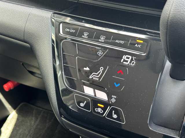 日産 デイズ HWS G ターボ プロパイロットED 静岡県 2022(令4)年 1.4万km ブラック 純正ディーラーナビ/フルセグ/プロパイロット/LEDヘッドライト/純正フロアマット/Bluetooth/アイドリングストップ/電動格納ミラー/ステアリングスイッチ