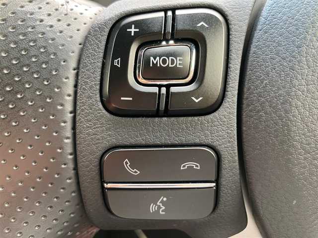 レクサス ＮＸ 300 Fスポーツ 静岡県 2018(平30)年 5.2万km ホワイトノーヴァガラスフレーク エンジンスタートボタン/パワーステアリング/パワーウィンドウ/保証書/取扱説明書/記録簿/MTモード付きAT/100V充電/アイドリングストップ/スマートキー/オートエアコン/クルーズコントロール/ETC2.0/USB入力端子/全方位カメラ/純正ナビ（CD.BT.フルセグ）/サンルーフ/電動リアゲート/ドライブレコーダー前後/D席N席パワーシート/D席N席シートヒーター/D席N席エアシート/レザーシート/純正フロアマット/純正18インチアルミホイール/ABS/横滑り防止装置/コーナーセンサー前後/レーンキープアシスト/オートライト/オートマチックハイビーム/W+サイトエアバック/衝突軽減システム/カーテンエアバック/ステアリングヒーター/BSM