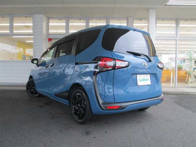 トヨタ シエンタ ファンベースG 千葉県 2021(令3)年 4.6万km グレイッシュブルー 純正SDナビ、フルセグTV/パノラミックビューモニター/オーディオ【CD/DVD/SD/BT】/両側パワースライドドア/LEDヘッドライト&LEDフォグ/ウィンカードアミラー/プリクラッシュセーフティ/レーンディパーチャーアラート/前席パワーシート/ステアリングヒーター/スイッチ付き革巻きステアリング/アイドリングストップ/TVキャンセラー/ビルトインETC/スマートキー/新車整備手帳/取扱説明書/スペアキー/トヨタ記録簿R5.R6年度有り。