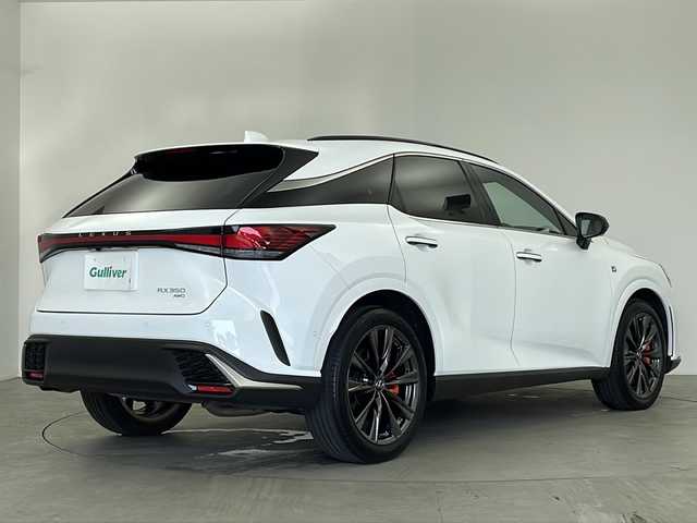 レクサス ＲＸ 350 Fスポーツ 鹿児島県 2023(令5)年 1.3万km ホワイトノーヴァガラスフレーク 純正ディスプレイオーディオ/パノラミックビューモニター/ムーンルーフ/プリクラッシュセーフティ/レーンキープアシスト/レーダークルーズコントロール/ブラインドスポットモニター/パワーバックドア/レザーシート/パワーシート/シートヒーター/シートベンチレーション/パドルシフト/電動パーキングブレーキ/オートホールド機能/デジタルインナーミラー/オートライト/オートマチックハイビーム