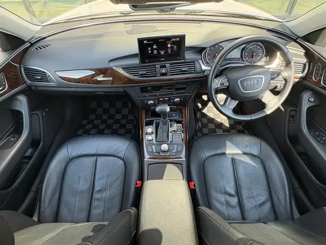アウディ Ａ６ アバント 2．8 FSI クワトロ 石川県 2014(平26)年 6.5万km パール サンルーフ/黒革シート/シートヒーター/純正ナビ/フルセグＴＶ/バックカメラ/クリアランスソナー/オートマチックテールゲート/ＬＥＤヘッドライト/クルーズコントロール/ドライブレコーダー/ＥＴＣ