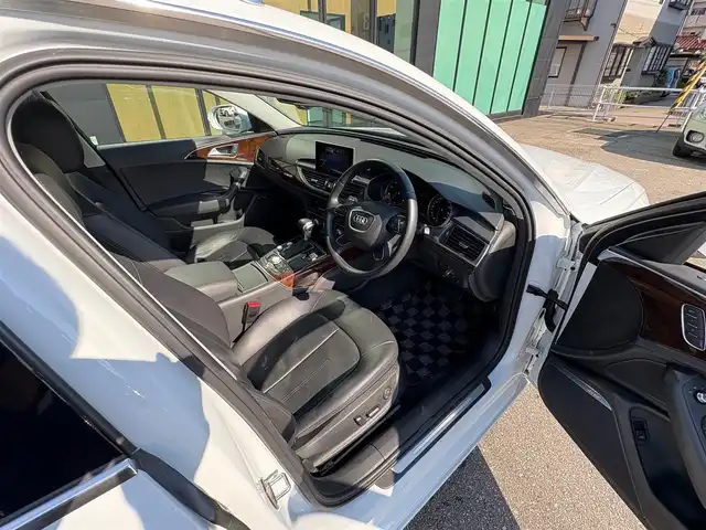 アウディ Ａ６ アバント 2．8 FSI クワトロ 石川県 2014(平26)年 6.5万km パール サンルーフ/黒革シート/シートヒーター/純正ナビ/フルセグＴＶ/バックカメラ/クリアランスソナー/オートマチックテールゲート/ＬＥＤヘッドライト/クルーズコントロール/ドライブレコーダー/ＥＴＣ