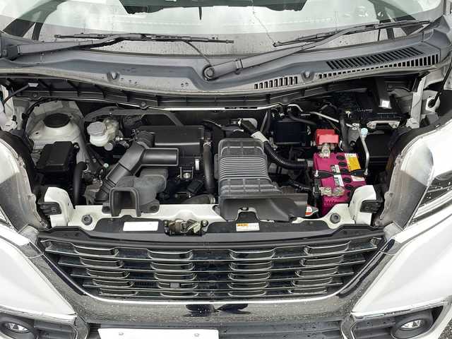 スズキ スペーシア カスタム HYBRID XS ターボ 岩手県 2018(平30)年 2.3万km ピュアホワイトP ヘッドアップディスプレイ/純正8ナビ/AM/FM/CD/Bluetooth/フルセグTV/バックカメラ/全方位カメラ/ETC/両側パワースライドドア/クルーズコントロール/衝突被害軽減ブレーキ/レーンキープアシスト/横滑り防止装置/コーナーセンサー/アイドリングストップ/シートヒーター/オートライト/LEDヘッドライト/フォグランプ/スマートキー/プッシュスタート/電動格納ミラー/純正15インチAW/純正フロアマット/保証書/取扱説明書