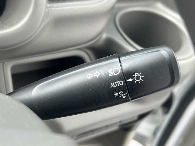 スズキ エブリイ PA 福岡県 2024(令6)年 1.2万km スペリアホワイト ・両側イージースライドドア/・FM/AM/・オートライト/・ヘッドライトレベライザー/・純正フロアマット/・横滑り防止装置/・アイドリングストップ/・取扱説明書/・スペアキー