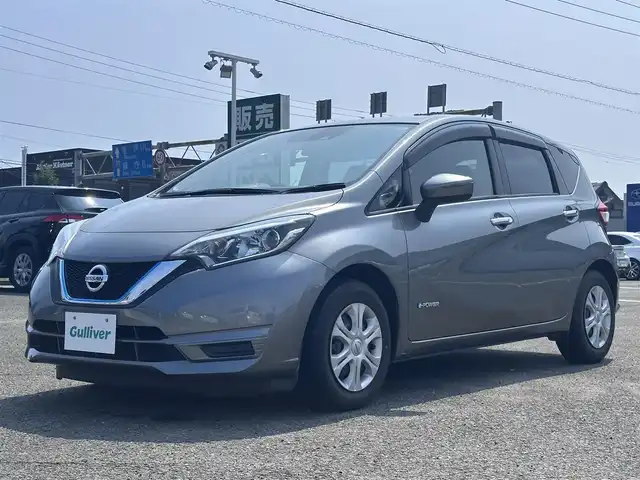 日産 ノート e－パワー X 徳島県 2018(平30)年 4.3万km ダークメタルグレー 純正7型SDナビ　MM113D-W/（CD/SD/iPod/BT/ラジオ/AUX/USB/フルセグ）/ETC/エマージェンシーブレーキ/LEDヘッドライト/ドライブレコーダー/プッシュスタート/オートエアコン/オートライト/ドラレコ型ルームミラー/純正フロアマット/ドアバイザー