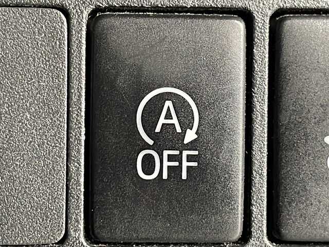 ダイハツ ウェイク D 広島県 2016(平28)年 3.5万km ブルーメタリック 禁煙/社外ナビ/・ＣＤ／ＤＶＤ再生機能/アイドリングストップ/両側スライドドア/スペアキー/フォグランプ/横滑り防止/ヘッドライトレベライザー/純正フロアマット/パワーステアリング　パワーウィンドウ