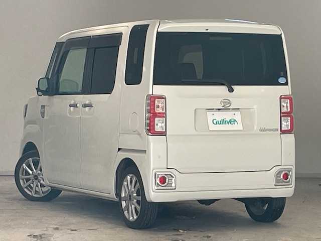 ダイハツ ウェイク G ターボ リミテッド SAⅢ 宮城県 2018(平30)年 8.9万km パールホワイトⅢ ターボ/4WD/スマートアシスト/社外SDナビ/（型番：CN-RE04WD)/・バックカメラ/・フルセグTV/Bluetooth/CD/DVD/・USB入力端子/・ETC/フリップダウンモニター/両側パワースライドドア/後方コーナーセンサー/プッシュスタート/・スマートキー/横滑り防止装置/ベンチシート/・フルフラットシート/・シートヒーター（運転席）/リヤシートサンシェード/LEDヘッドライト/・オートライト/・オートマチックハイビーム/・フォグランプ/社外アルミホイール/純正フロアマット