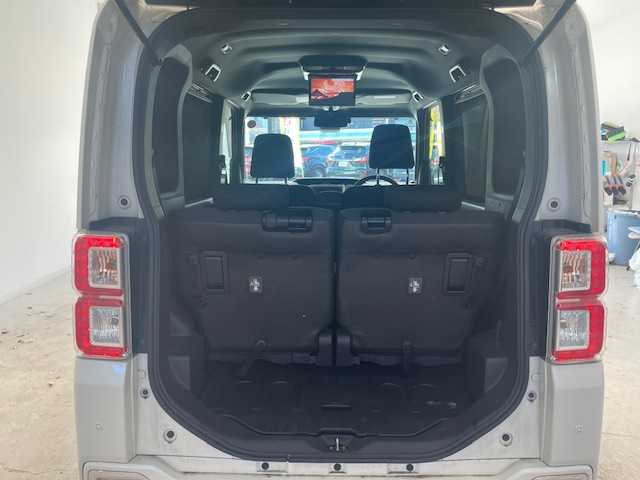 ダイハツ ウェイク G ターボ リミテッド SAⅢ 宮城県 2018(平30)年 8.9万km パールホワイトⅢ ターボ/4WD/スマートアシスト/社外SDナビ/（型番：CN-RE04WD)/・バックカメラ/・フルセグTV/Bluetooth/CD/DVD/・USB入力端子/・ETC/フリップダウンモニター/両側パワースライドドア/後方コーナーセンサー/プッシュスタート/・スマートキー/横滑り防止装置/ベンチシート/・フルフラットシート/・シートヒーター（運転席）/リヤシートサンシェード/LEDヘッドライト/・オートライト/・オートマチックハイビーム/・フォグランプ/社外アルミホイール/純正フロアマット