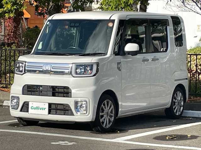 ダイハツ ウェイク G ターボ リミテッド SAⅢ 宮城県 2018(平30)年 8.9万km パールホワイトⅢ ターボ/4WD/スマートアシスト/社外SDナビ/（型番：CN-RE04WD)/・バックカメラ/・フルセグTV/Bluetooth/CD/DVD/・USB入力端子/・ETC/フリップダウンモニター/両側パワースライドドア/後方コーナーセンサー/プッシュスタート/・スマートキー/横滑り防止装置/ベンチシート/・フルフラットシート/・シートヒーター（運転席）/リヤシートサンシェード/LEDヘッドライト/・オートライト/・オートマチックハイビーム/・フォグランプ/社外アルミホイール/純正フロアマット
