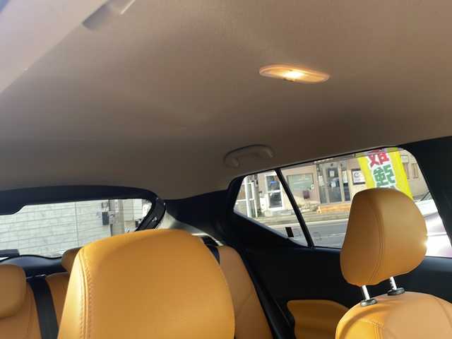 日産 キックス X ツートーンインテリアED 神奈川県 2021(令3)年 6.4万km ピュアブラック ワンオーナー/純正ディーラーナビ/(CD/DVD/SD/USB/BT/ワンセグTV)/全方位カメラ/プロパイロット/衝突被害軽減ブレーキ/レーンキープアシスト/クリアランスソナー/オートハイビーム/レーダークルーズコントロール/合皮シート/D/N席シートヒーター/ステアリングヒーター/デジタルインナーミラー/ルーフレール/ETC/前方ドライブレコーダー/純正フロアマット/純正ドアバイザー/ISOFIX/冬タイヤ積込/スペアキー×1/保証書/取扱説明書