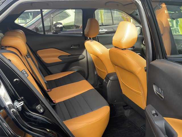 日産 キックス X ツートーンインテリアED 神奈川県 2021(令3)年 6.4万km ピュアブラック ワンオーナー/純正ディーラーナビ/(CD/DVD/SD/USB/BT/ワンセグTV)/全方位カメラ/プロパイロット/衝突被害軽減ブレーキ/レーンキープアシスト/クリアランスソナー/オートハイビーム/レーダークルーズコントロール/合皮シート/D/N席シートヒーター/ステアリングヒーター/デジタルインナーミラー/ルーフレール/ETC/前方ドライブレコーダー/純正フロアマット/純正ドアバイザー/ISOFIX/冬タイヤ積込/スペアキー×1/保証書/取扱説明書