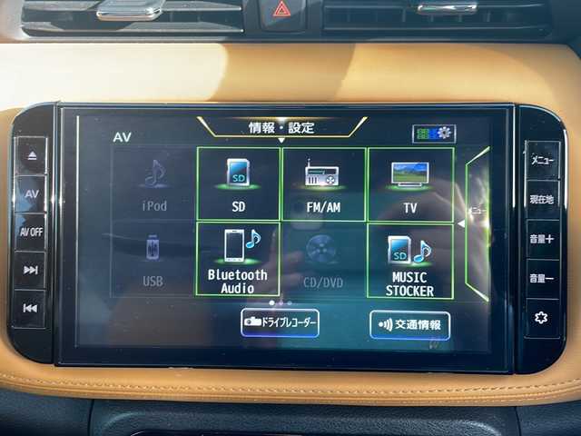 日産 キックス X ツートーンインテリアED 神奈川県 2021(令3)年 6.4万km ピュアブラック ワンオーナー/純正ディーラーナビ/(CD/DVD/SD/USB/BT/ワンセグTV)/全方位カメラ/プロパイロット/衝突被害軽減ブレーキ/レーンキープアシスト/クリアランスソナー/オートハイビーム/レーダークルーズコントロール/合皮シート/D/N席シートヒーター/ステアリングヒーター/デジタルインナーミラー/ルーフレール/ETC/前方ドライブレコーダー/純正フロアマット/純正ドアバイザー/ISOFIX/冬タイヤ積込/スペアキー×1/保証書/取扱説明書